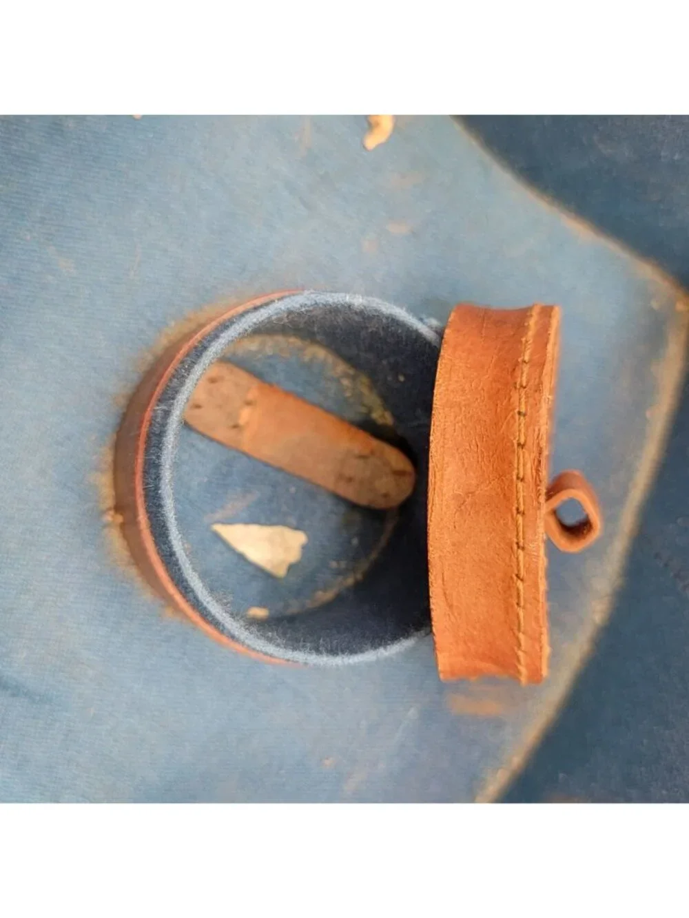 Antique Edwardian Antique Leather Collar Box